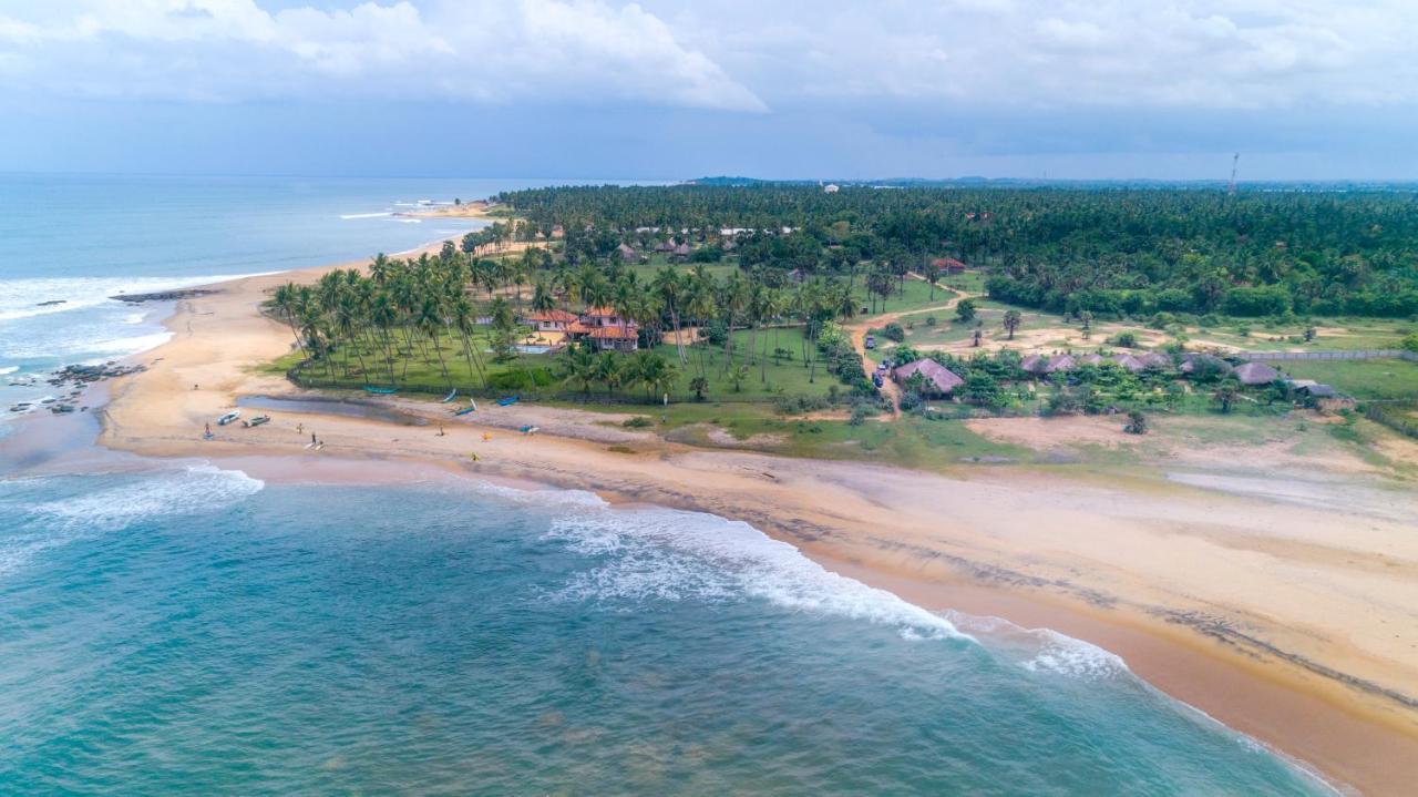 Blue Waters Hotel Arugam Bay Luaran gambar