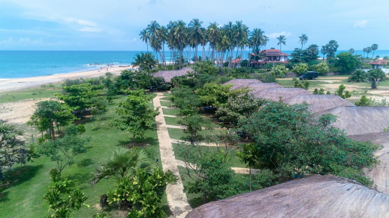 Blue Waters Hotel Arugam Bay Luaran gambar