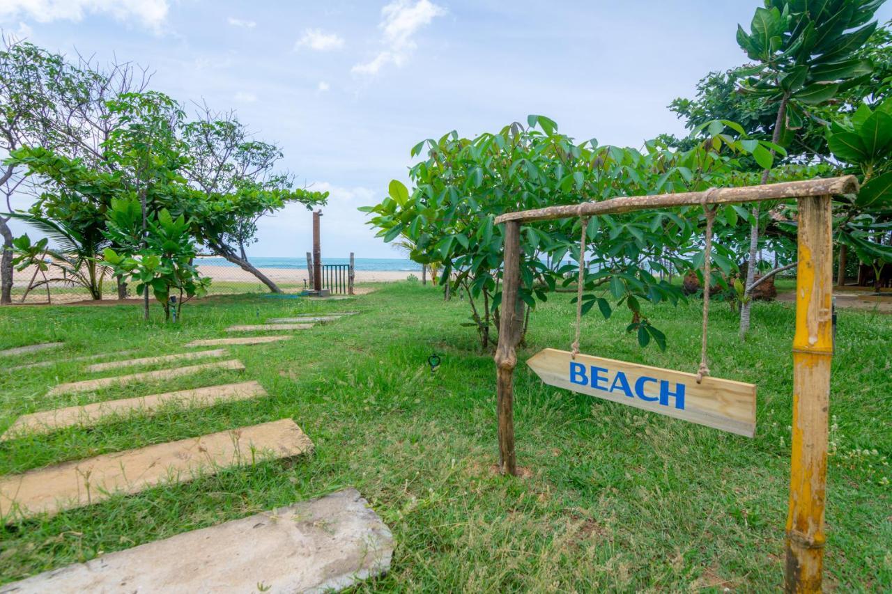 Blue Waters Hotel Arugam Bay Luaran gambar